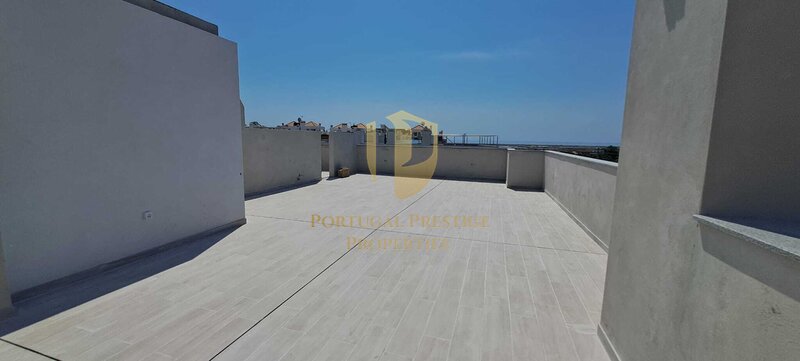 квартира T3 São Pedro Tavira - солнечная панель, кондиционер, терраса, оборудованная кухня, террасы, вид на море, тихий район