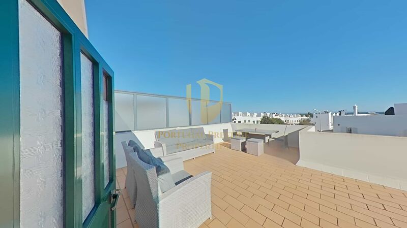 -823791961_ID8990a701-0000-0500-0000-000016a3d0b1.jpg