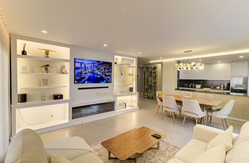 Apartment Luxury T3 Vila Real de Santo António - garage, air conditioning, balcony, solar panels, fireplace