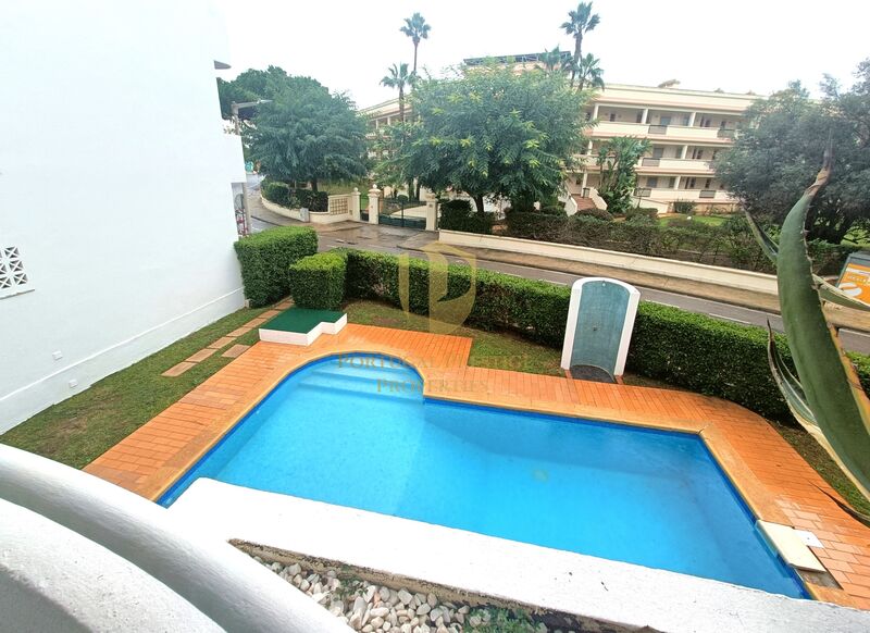 апартаменты T3 Quarteira Loulé - веранда, частный кондоминиум, бассейн