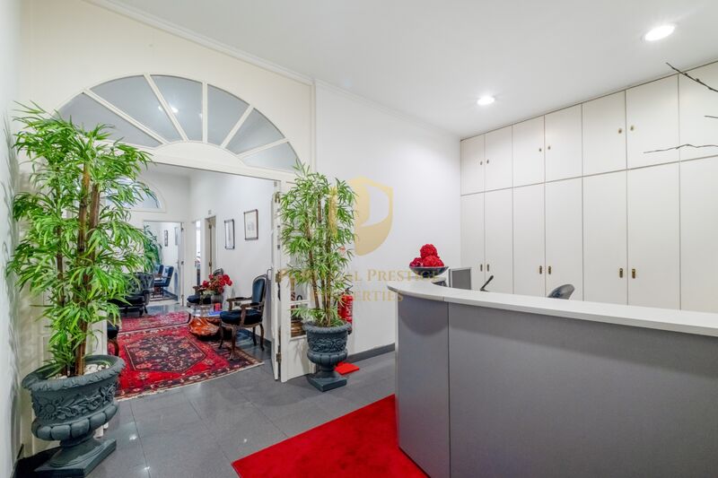 Office Santa Maria Maior Lisboa