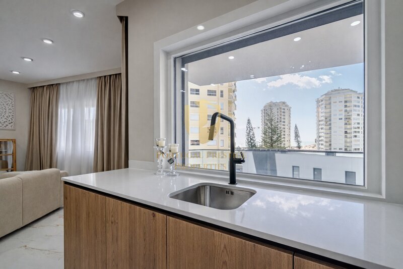 -825763195_ID6b40ca01-0000-0500-0000-00001951dfd2.jpg