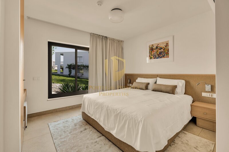 Appartement Modern T2 Carvoeiro Lagoa (Algarve) - tuinen, balkons, zonnepanelen, zwembad, vloerverwarming, gemeubileerd