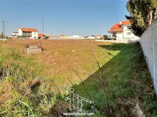 Land Urban with 504sqm Alcains Castelo Branco - mains water, water, electricity, well, easy access