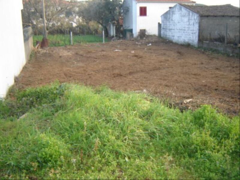 Lote de terreno com 340m2 Paul Covilhã para comprar