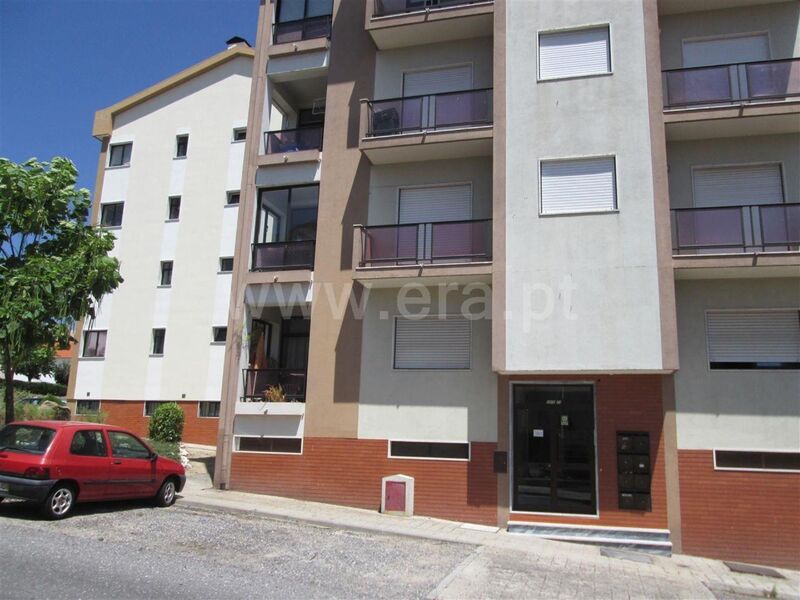 Apartamento T3 Boidobra Covilhã - sótão, parque infantil, arrecadação, jardins, varanda, garagem