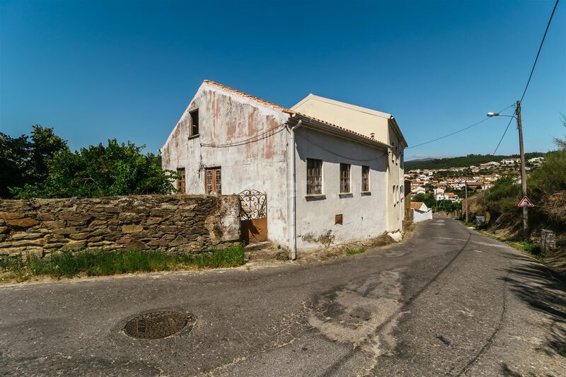 Moradia Típica V0 Casegas Covilhã - excelente vista