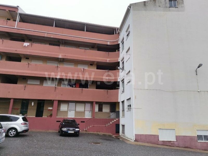 Apartamento T2 para venda Tortosendo Covilhã - jardins