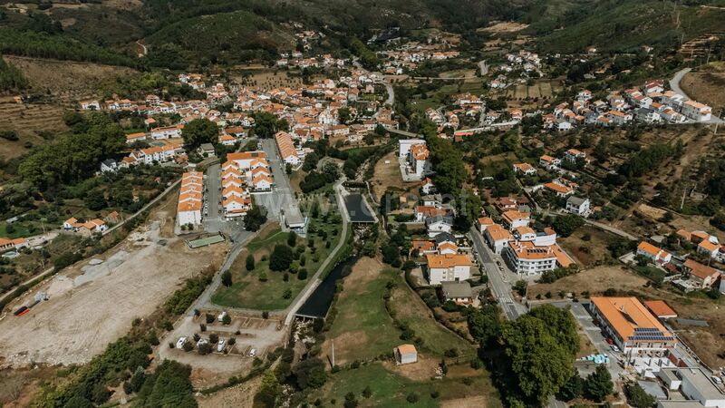 Terreno com 1070m2 Unhais da Serra Covilhã