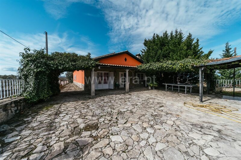 жилой дом V4 отдельная Monte do Bispo Caria Belmonte - барбекю, камин, веранда