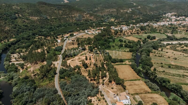 Farm Ourondo Covilhã - fruit trees