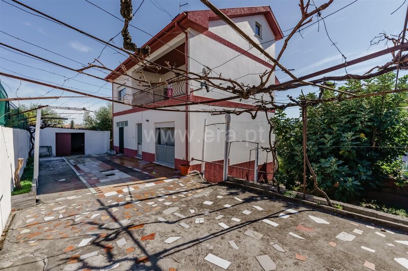 Vivienda T4 / Covilhã, Teixoso