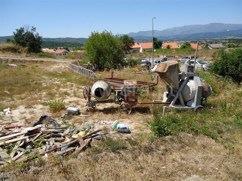 лот в городе Aldeia de Joanes Fundão - возможность строительства, отличный подъезд