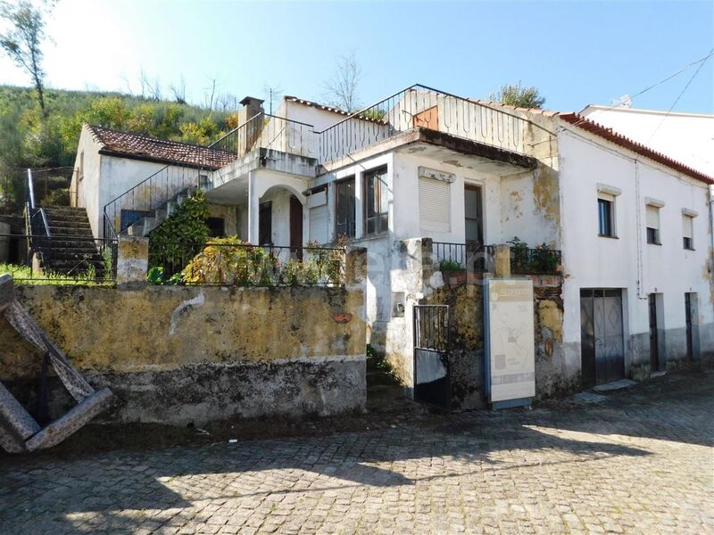 Venda Moradia V2 Alcongosta Fundão - sótão, garagem