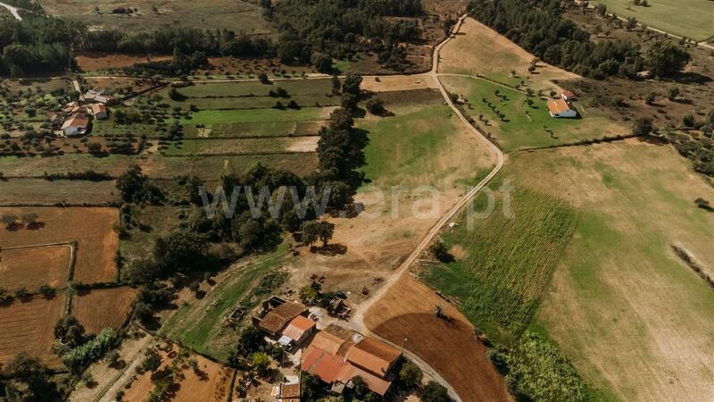 Terreno com 16000m2 Enxames Fundão - água, regadio