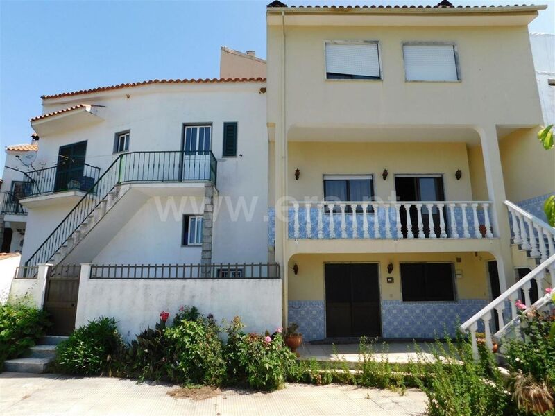 Moradia V6 em banda Souto da Casa Fundão - lareira, bbq, sótão, piscina, jardim
