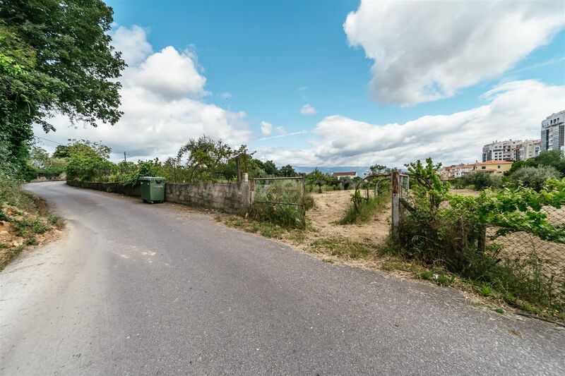 Land with 3705sqm Fundão