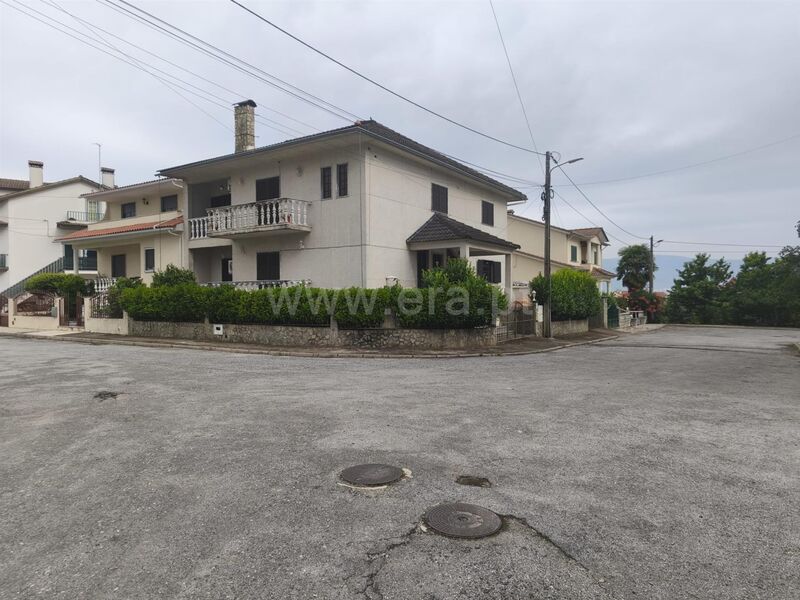 House Renovated 6 bedrooms Fundão - garage, garden, gardens, fireplace, air conditioning