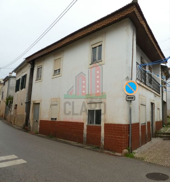 жилой дом V3+1 Ceira Coimbra - гараж, чердак