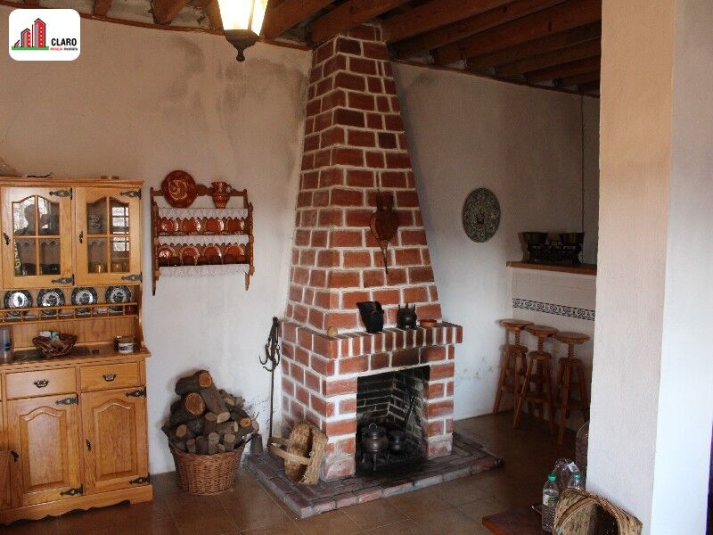 Casa V0 Rústica Antanhol e Palheira Coimbra para venda - quintal, arrecadação