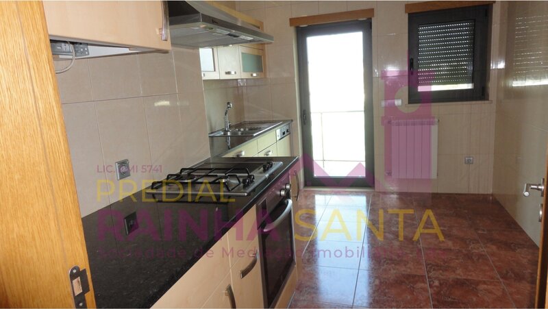 Apartamento T2 - Santa Clara (Portugal dos Pequenitos) - Coimbra