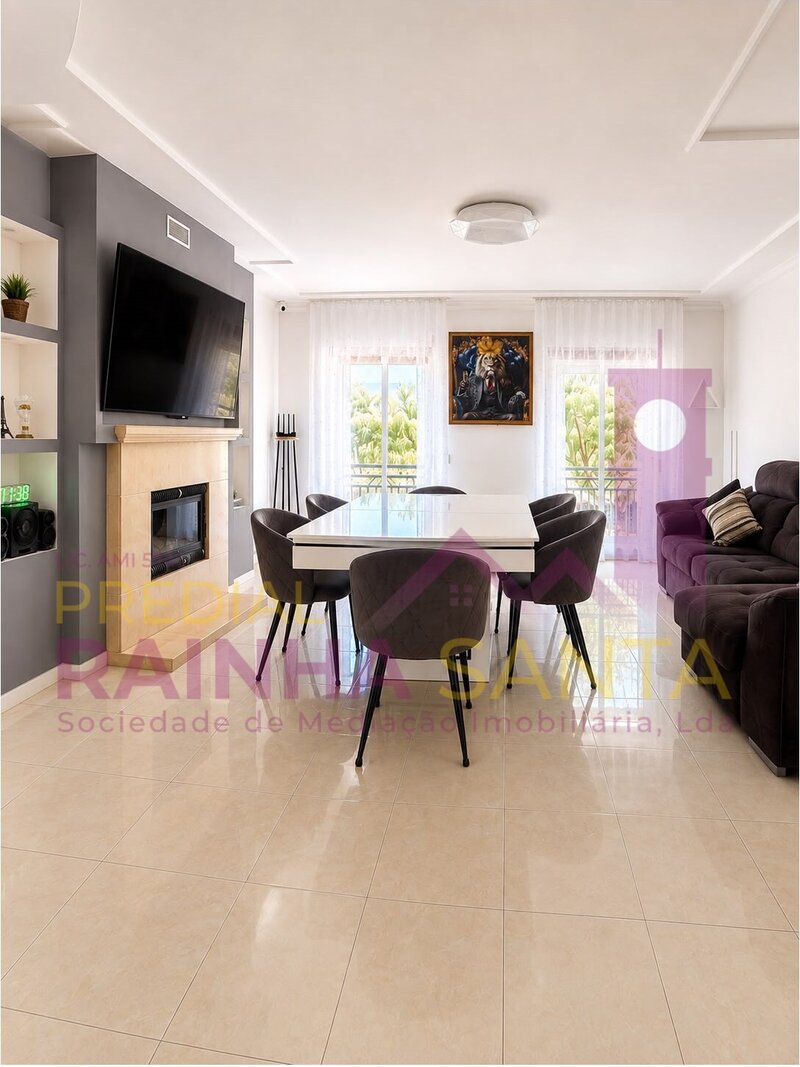 Apartamento T3 com garagem box, sótão e 2 varandas jardim de cima - santarém