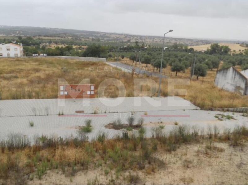 Land with 489sqm Alvito