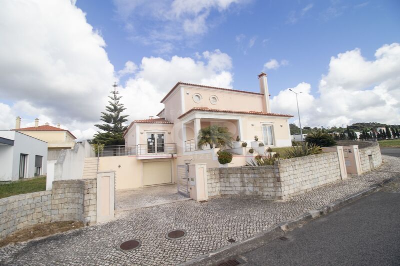 House V5 excellent condition Tornada Caldas da Rainha - balcony, garden, central heating, fireplace, balconies, barbecue, garage
