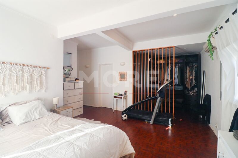 House Modern in good condition 4 bedrooms Bairro da Tapada Évora - balcony, backyard, garage, marquee