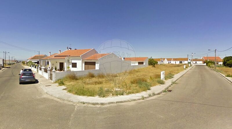 Land Urban with 401sqm Alpiarça - easy access