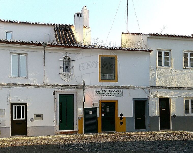 Shop Estremoz