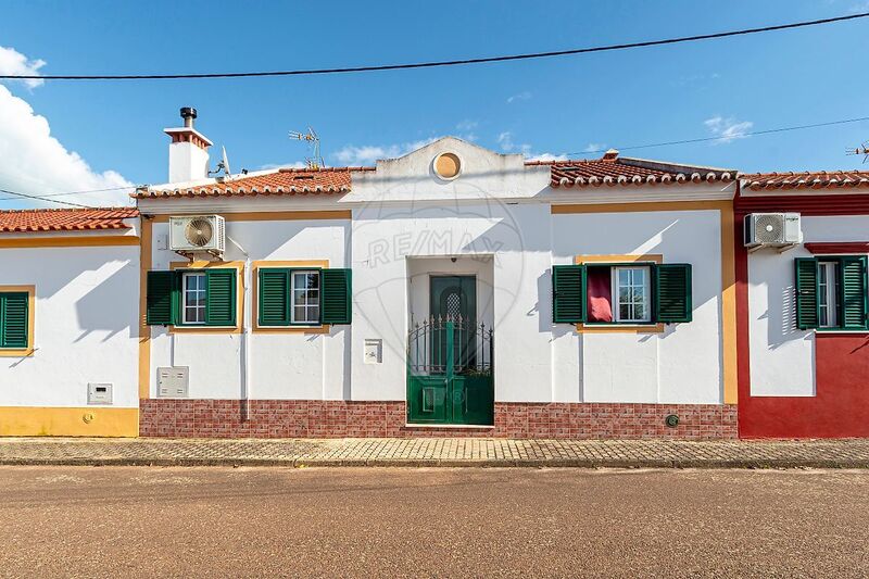 House Single storey 4 bedrooms São Vicente e Ventosa Elvas - garage, backyard