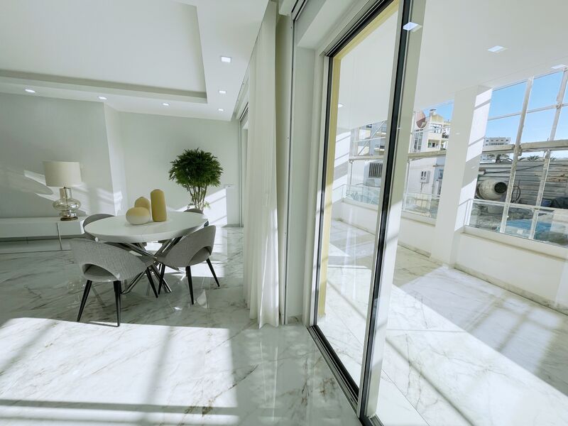 Apartment new 3+1 bedrooms Ameijeira São Gonçalo de Lagos - swimming pool, radiant floor, kitchen, double glazing, air conditioning, terrace