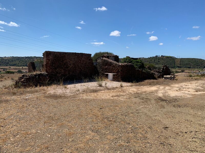 Terreno Misto com 29569m2 Odiáxere Lagos - água, furo