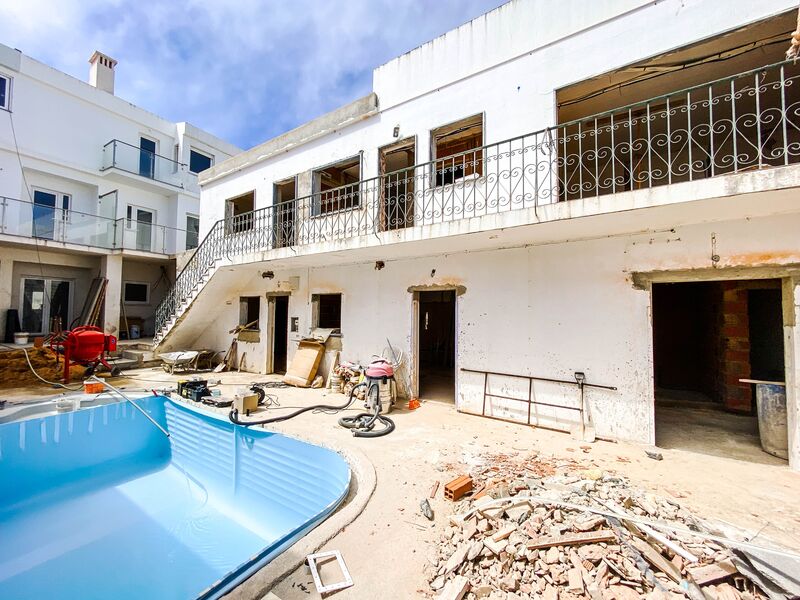 Venda Apartamento T2 Moderno Praia da Luz Lagos - r/c, varandas, piscina