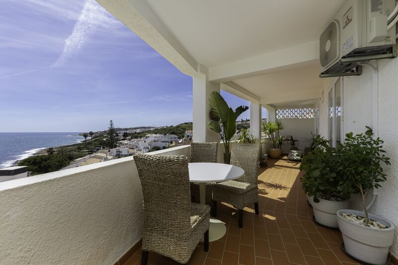 Apartment T2 Refurbished Praia da Luz Lagos - barbecue, furnished, equipped, sea view, terrace