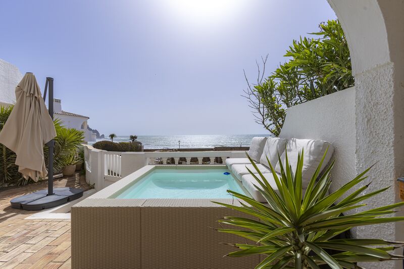 апартаменты T2 Praia da Luz Lagos - сад, экипирован, бассейн, камин