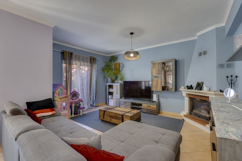 House Semidetached 2+2 bedrooms Luz Lagos - garage, barbecue, garden