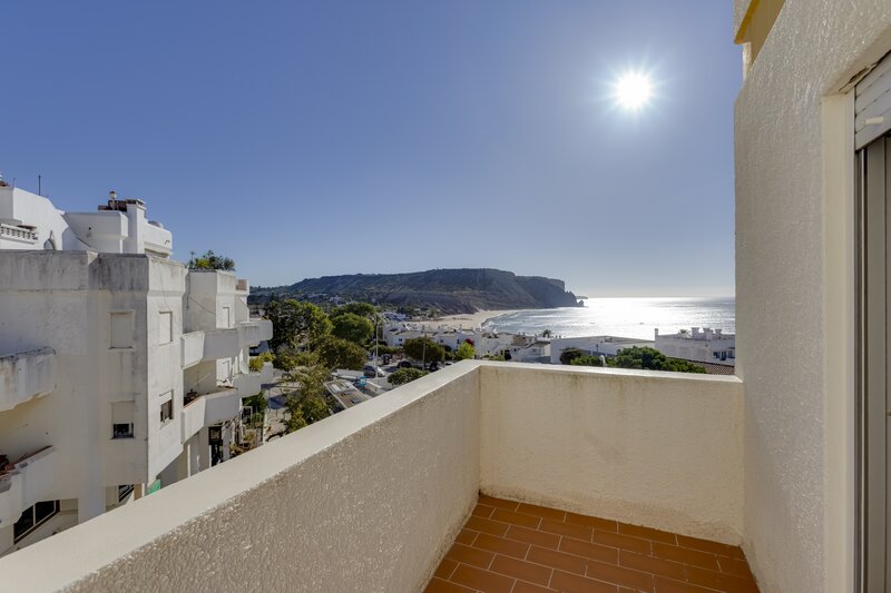 Apartment in the center 1 bedrooms Praia da Luz Lagos - balconies, furnished, equipped, barbecue