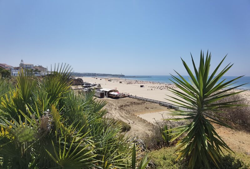 ресторан Praia da Rocha Portimão - эспланада