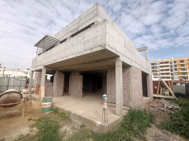 House under construction 4 bedrooms Alto do Alfarrobal Portimão - swimming pool, garden