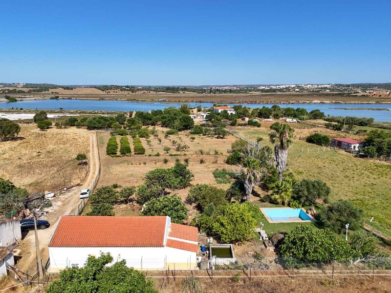 Quinta V2 Montes de Alvor Portimão - água da rede, tanque, rega automática, piscina, água, bons acessos, bbq, jardins, excelentes acessos, vista rio, furo, árvores de fruto