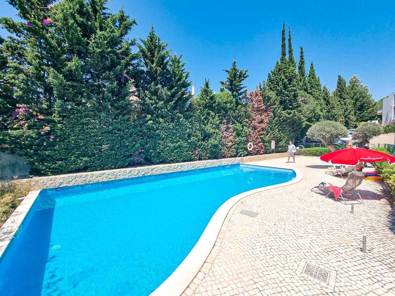 Apartment 1 bedrooms Portimão - quiet area, condominium, air conditioning, swimming pool, garage, great location