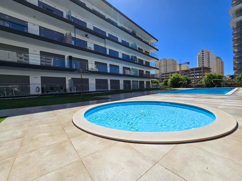 Apartment 3 bedrooms new Portimão - equipped, balcony, garage, furnished, swimming pool