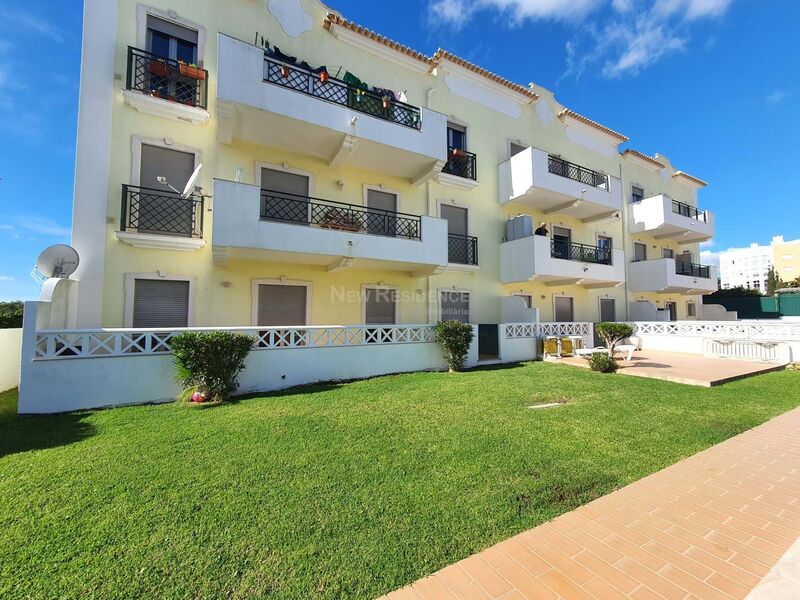 Apartamento no centro T2 Albufeira - ar condicionado, garagem, piscina, varanda, parqueamento, jardim