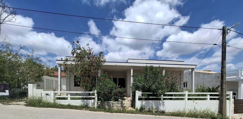 House 3 bedrooms Renovated Loulé Boliqueime - double glazing