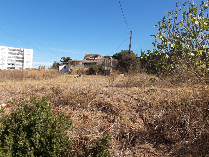 Terreno Urbano com 2880m2 Vale de Lagar Portimão