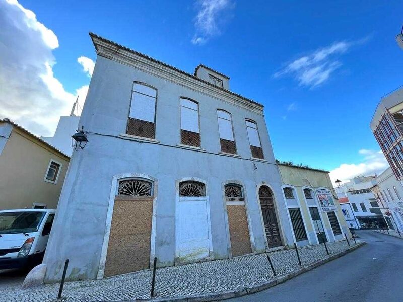 Edifício Remodelado centro da cidade Centro Portimão - fácil acesso, localização privilegiada