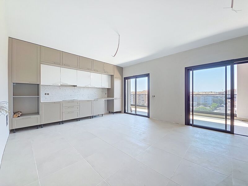 Apartment 3 bedrooms new center Portimão - parking space, balcony, garage