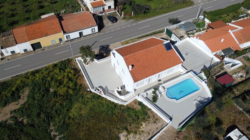 House new 4+1 bedrooms Rasmalho Portimão - fireplace, terrace, swimming pool, barbecue